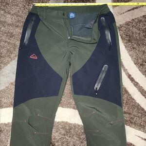 Men's XL insulated softshell hiking/ski pants